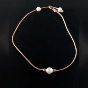 New Handmade White Pearl & Natural Leather Necklace